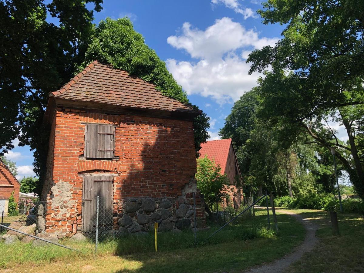 Haus Am See Mit Steg, Boot, Kamin Und Sauna - Mecklenburgische Seenplatte Βίλα Blankensee  Εξωτερικό φωτογραφία