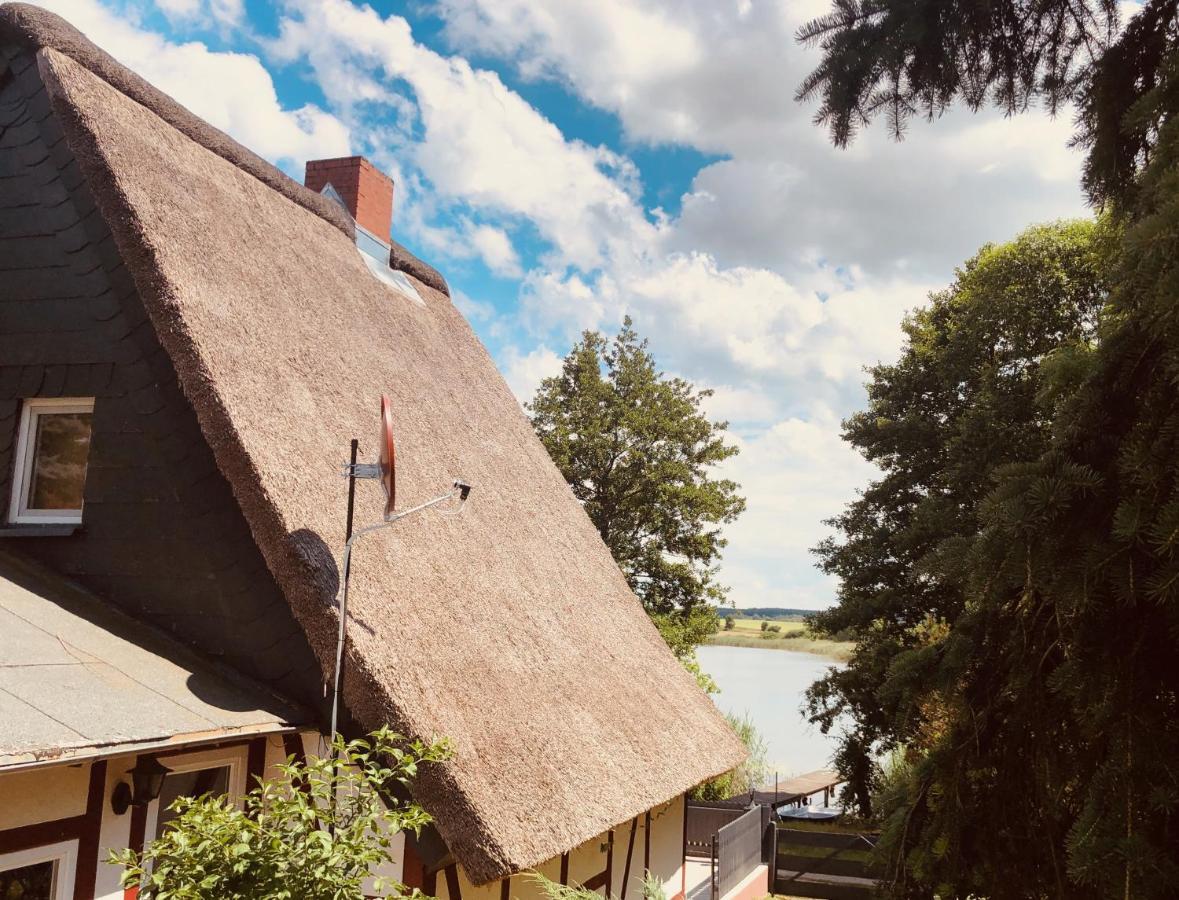 Haus Am See Mit Steg, Boot, Kamin Und Sauna - Mecklenburgische Seenplatte Βίλα Blankensee  Εξωτερικό φωτογραφία