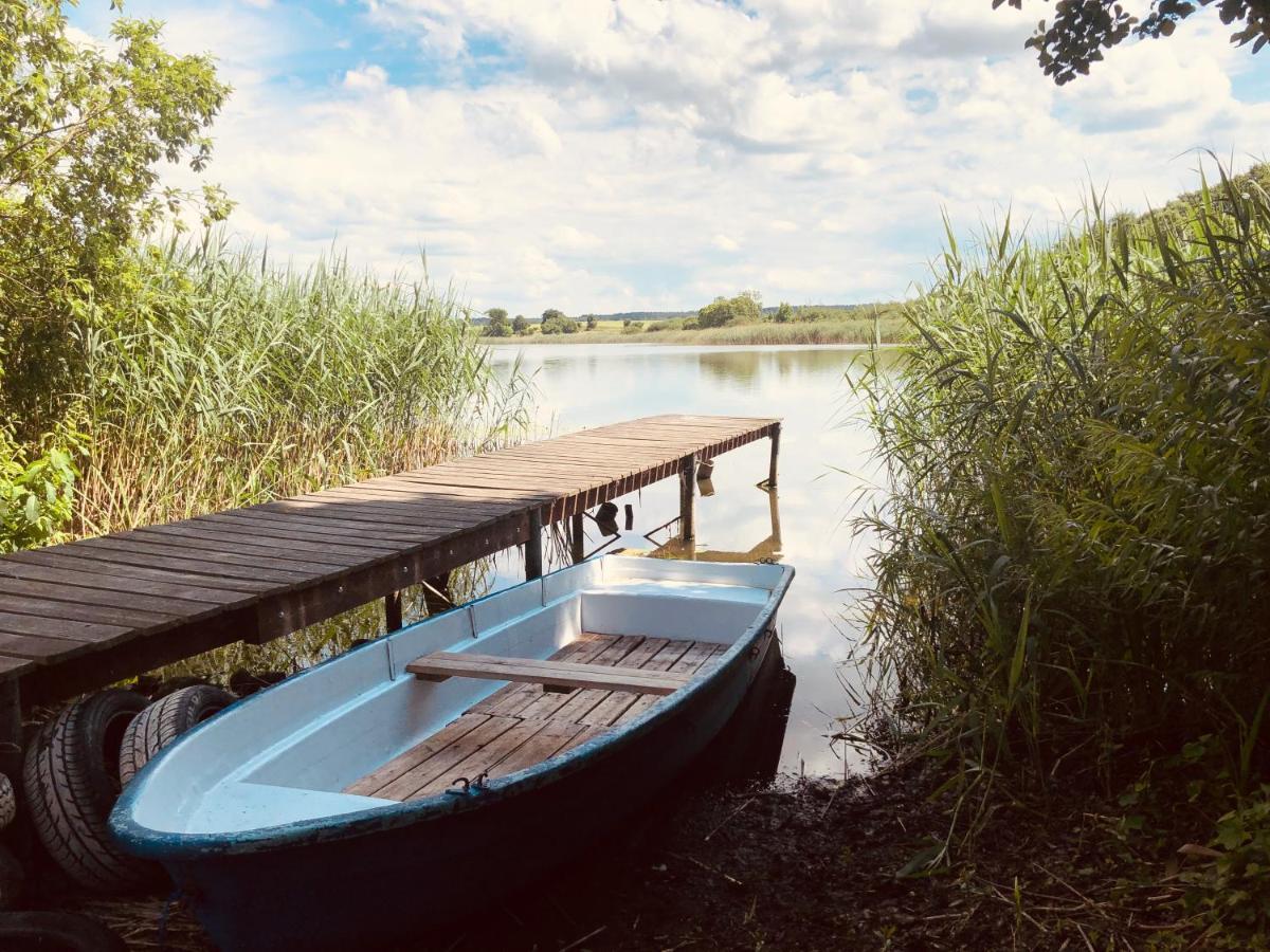 Haus Am See Mit Steg, Boot, Kamin Und Sauna - Mecklenburgische Seenplatte Βίλα Blankensee  Εξωτερικό φωτογραφία