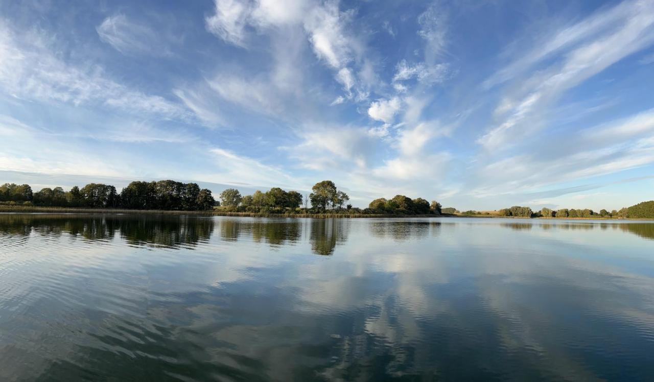 Haus Am See Mit Steg, Boot, Kamin Und Sauna - Mecklenburgische Seenplatte Βίλα Blankensee  Εξωτερικό φωτογραφία